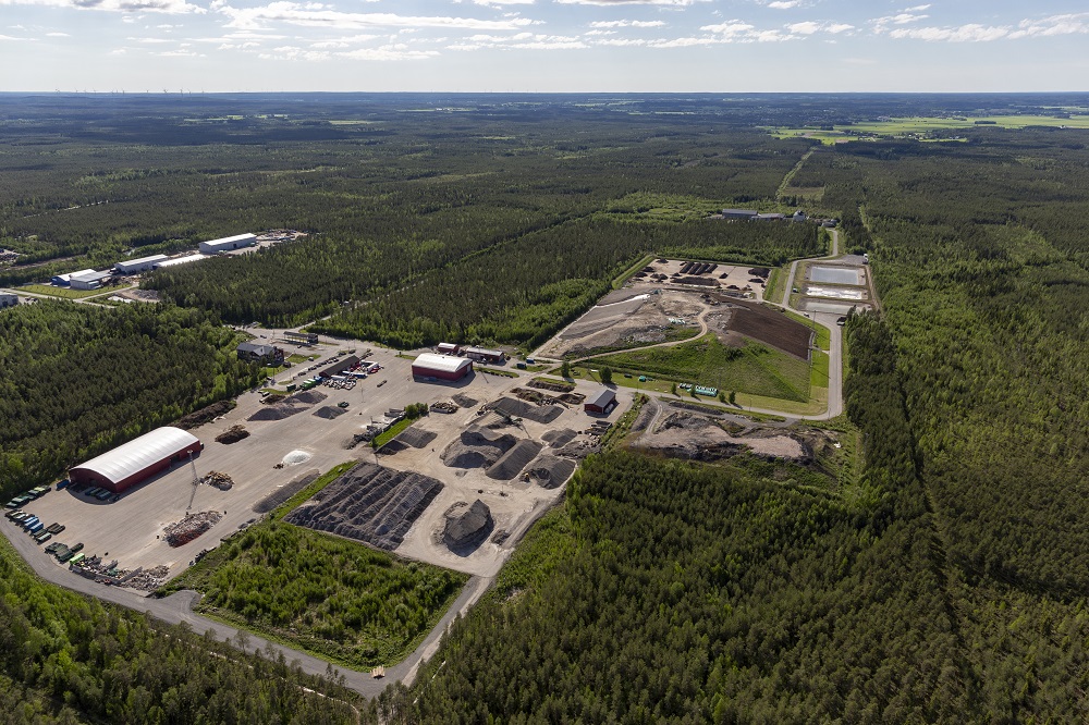 Ilmakuva jätehuoltokeskuksesta